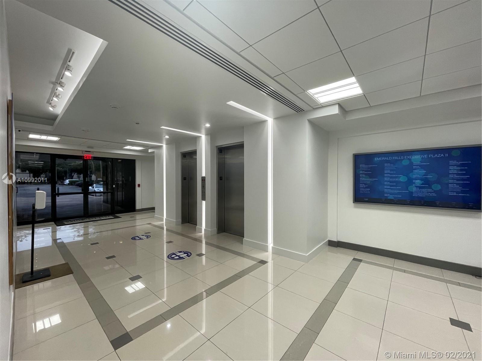4651 Sheridan St # 301, Hollywood FL 33021 photo 2