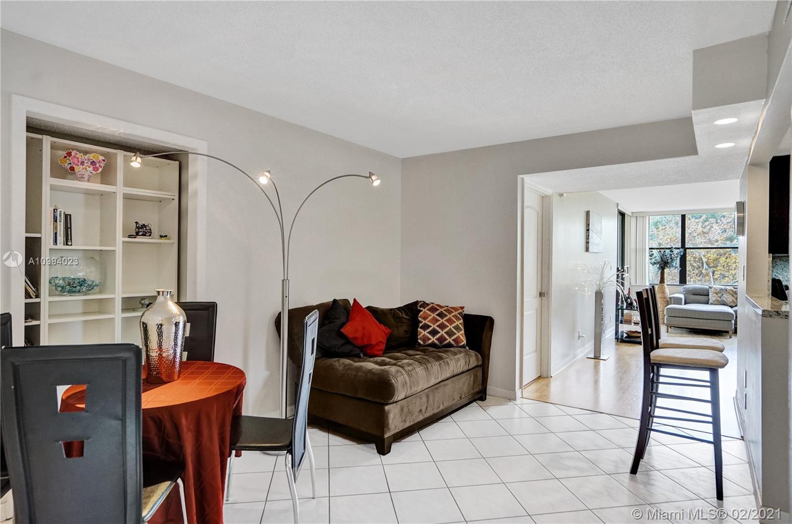 16300 Golf Club Rd # 318, Weston FL 33326 photo 4