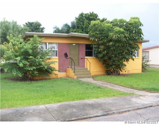 141 N Greenstar Ave, Pahokee FL 33476