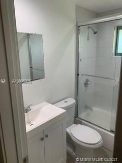 527 E 21st St # 5, Hialeah FL 33013