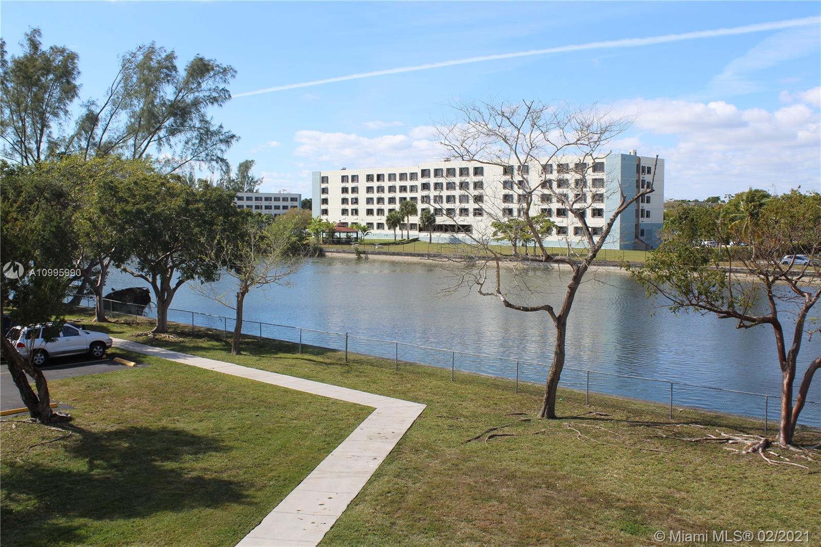 8260 SW 210th St # 110, Cutler Bay FL 33189
