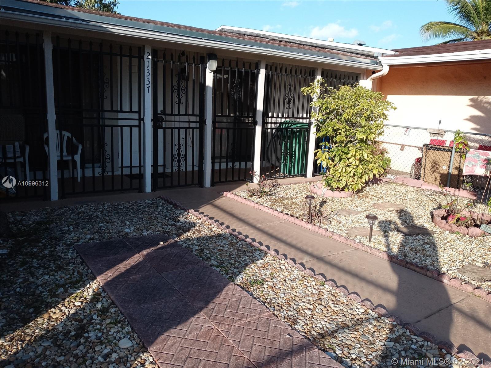 21337 NW 39th Ave, Miami Gardens FL 33055 photo 3