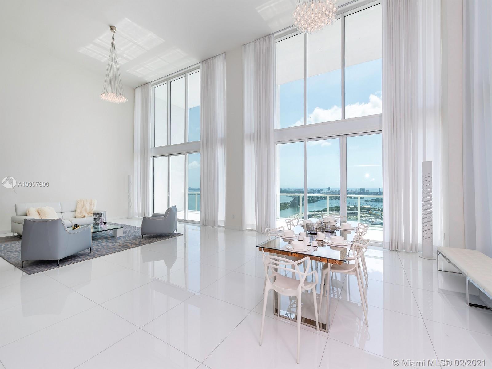 1040 Biscayne Blvd # 4402, Miami FL 33132 photo 3