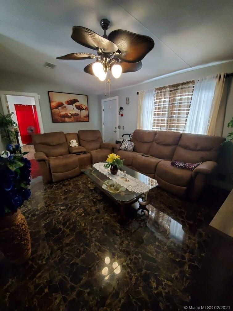 100 NE 6th Ave Lot 520, Homestead FL 33030 photo 4
