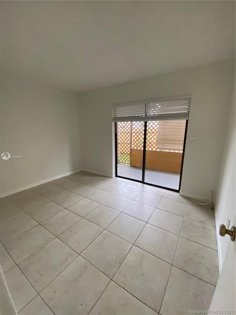 170 Royal Palm Rd # 102, Hialeah Gardens FL 33016 photo 5