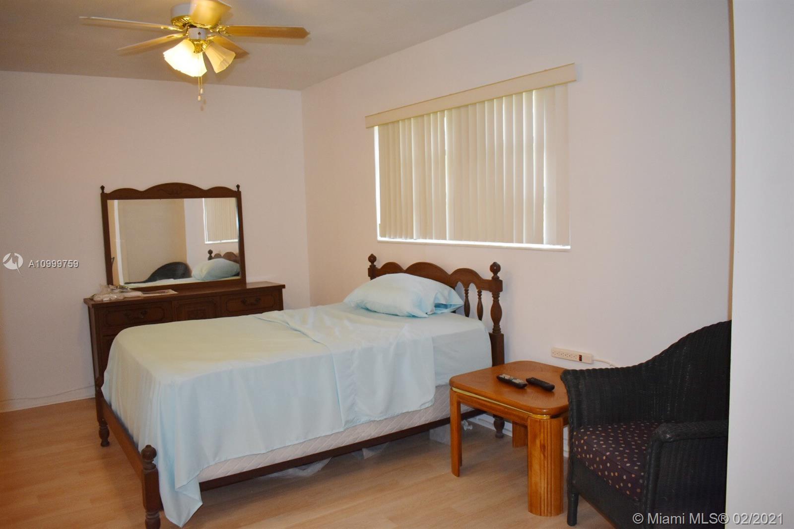 Plantation, FL 33317 photo 4