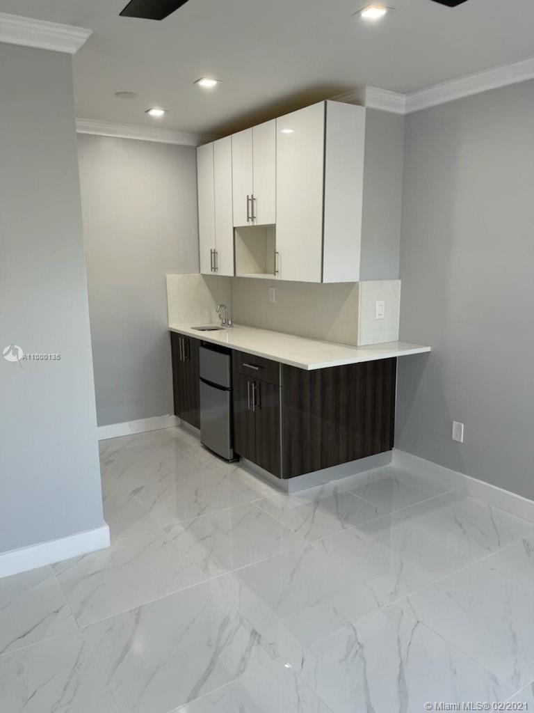 3035 SW 27th Ter rear, Miami FL 33133 photo 4