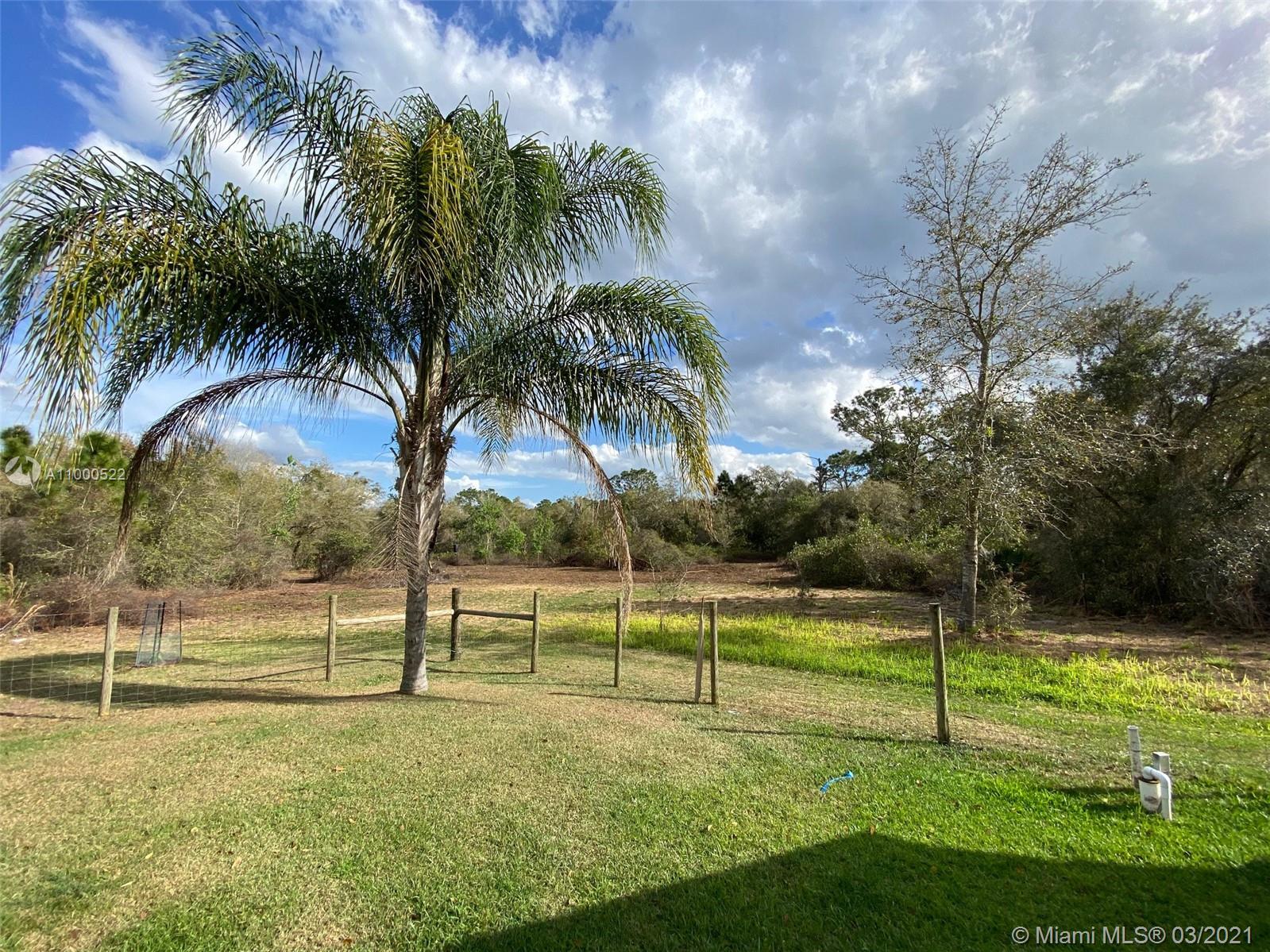 10009 Wedgewood Ct, Other City - In The State Of Florida FL 33875 photo 4