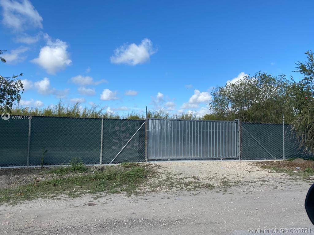 16640 SW 212th  AVE, Miami FL 33187 photo 2