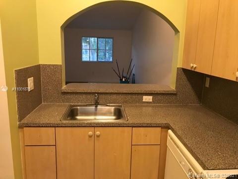 2921 SE 13 AV # 48, Homestead FL 33035 photo 4