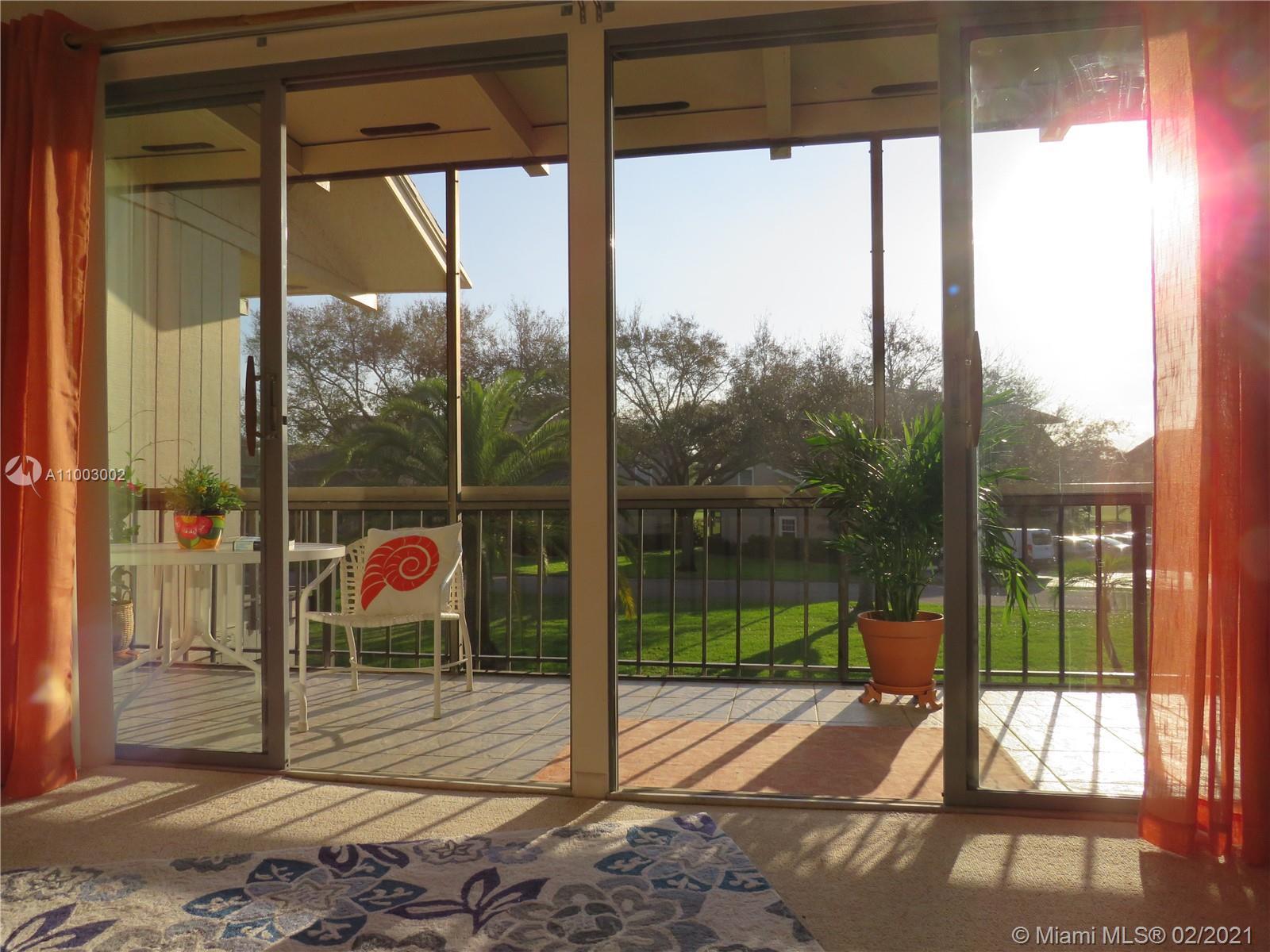 18480 SE Wood Haven Ln # J, Tequesta FL 33469 photo 2