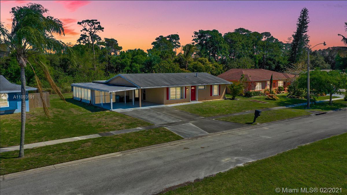 461 NE Elmore St, Port St. Lucie FL 34983 photo 3