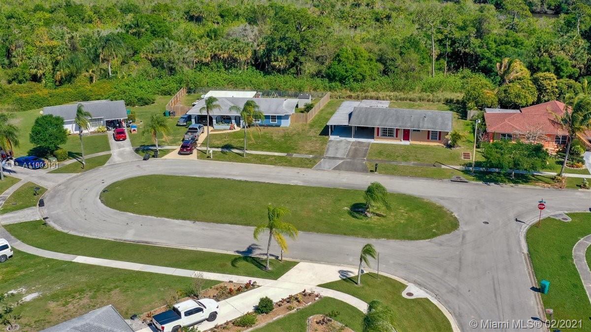 461 NE Elmore St, Port St. Lucie FL 34983 photo 4