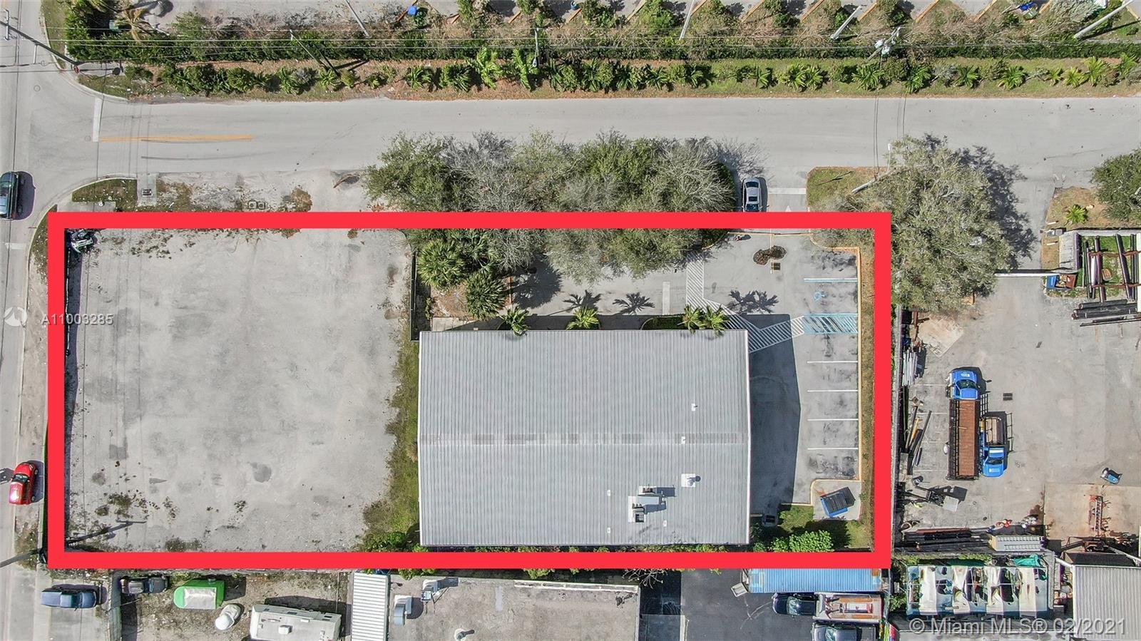 2209 SW 57th Way, West Park FL 33023 photo 3
