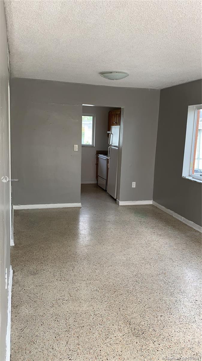 1029 NW 5th St # 6, Miami FL 33128 photo 2