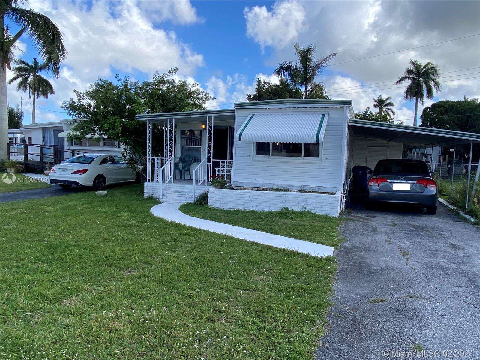 8530 SW 18th Ct, Davie FL 33324 photo 3