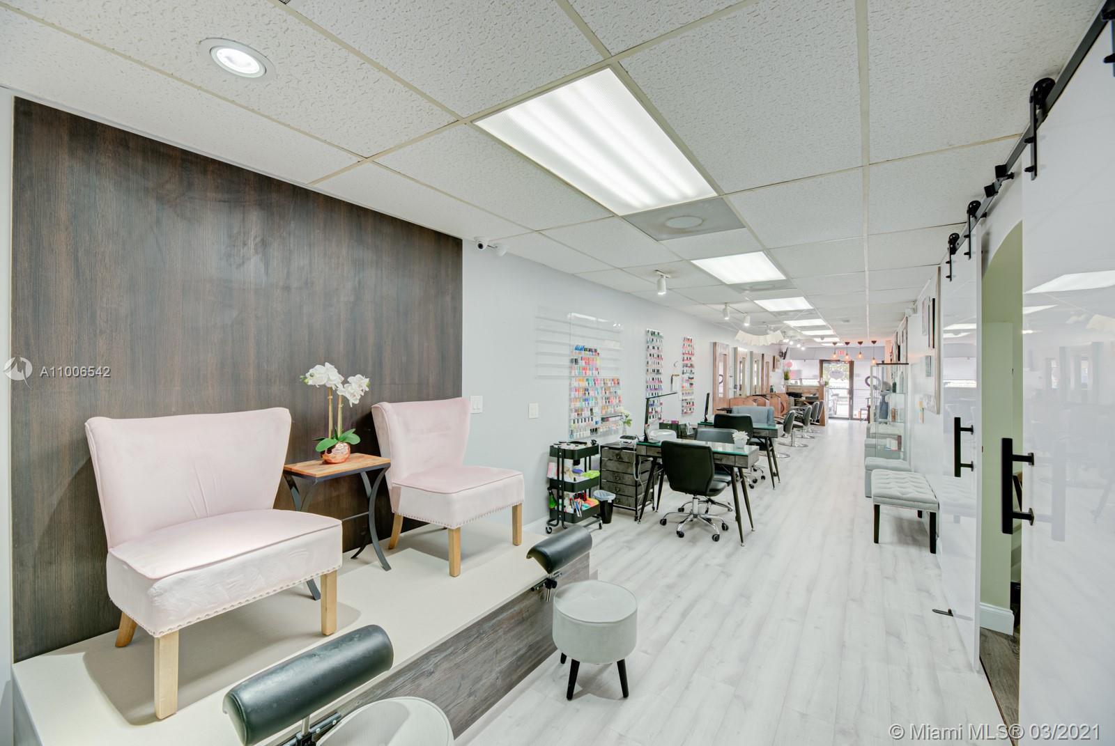 Salon By Sweetwater & FIU, Miami FL 33174 photo 2