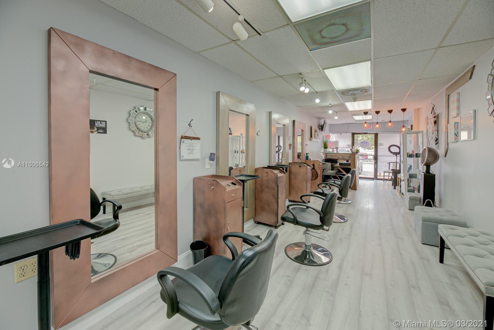 Salon By Sweetwater & FIU, Miami FL 33174 photo 3