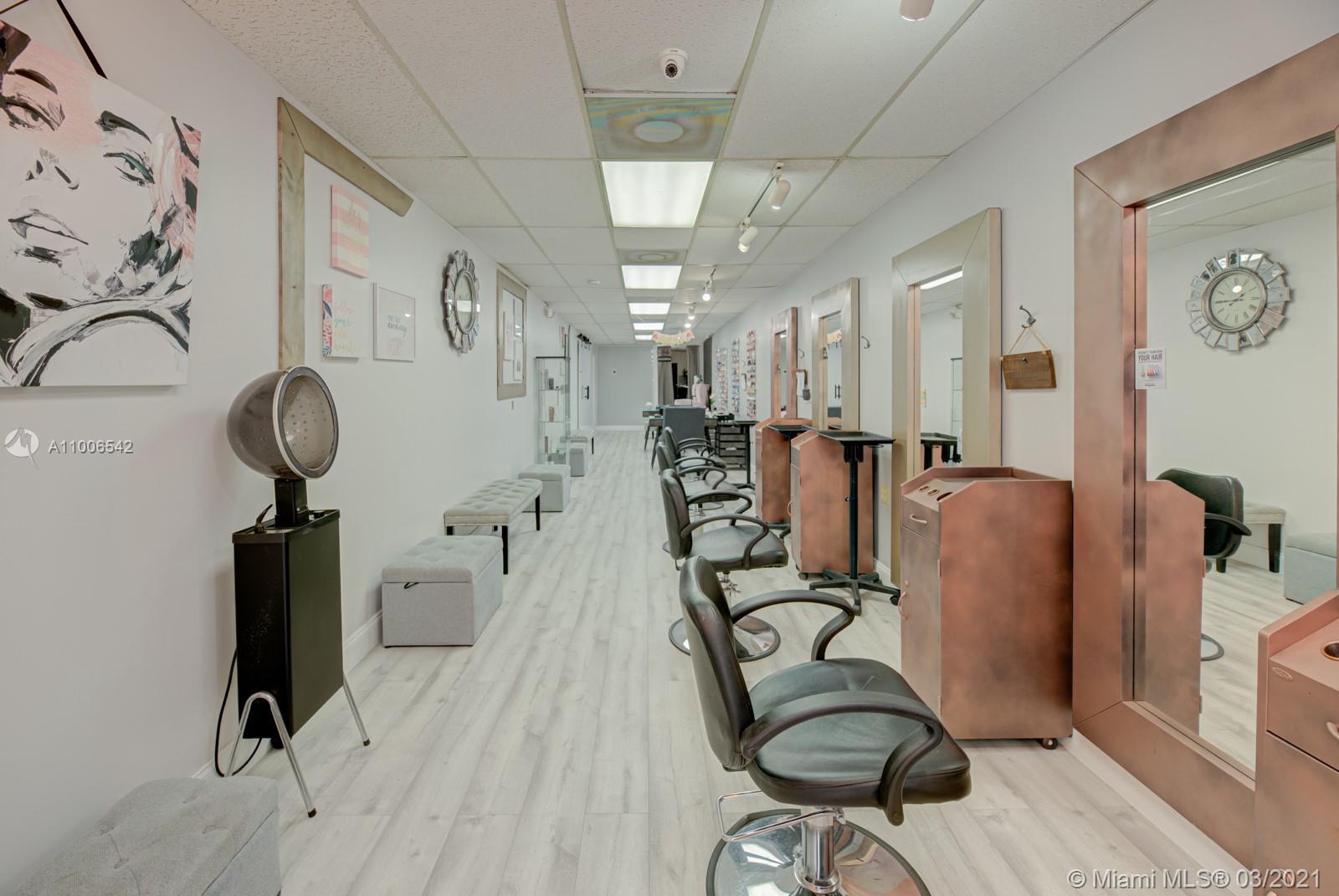 Salon By Sweetwater & FIU, Miami FL 33174 photo 4