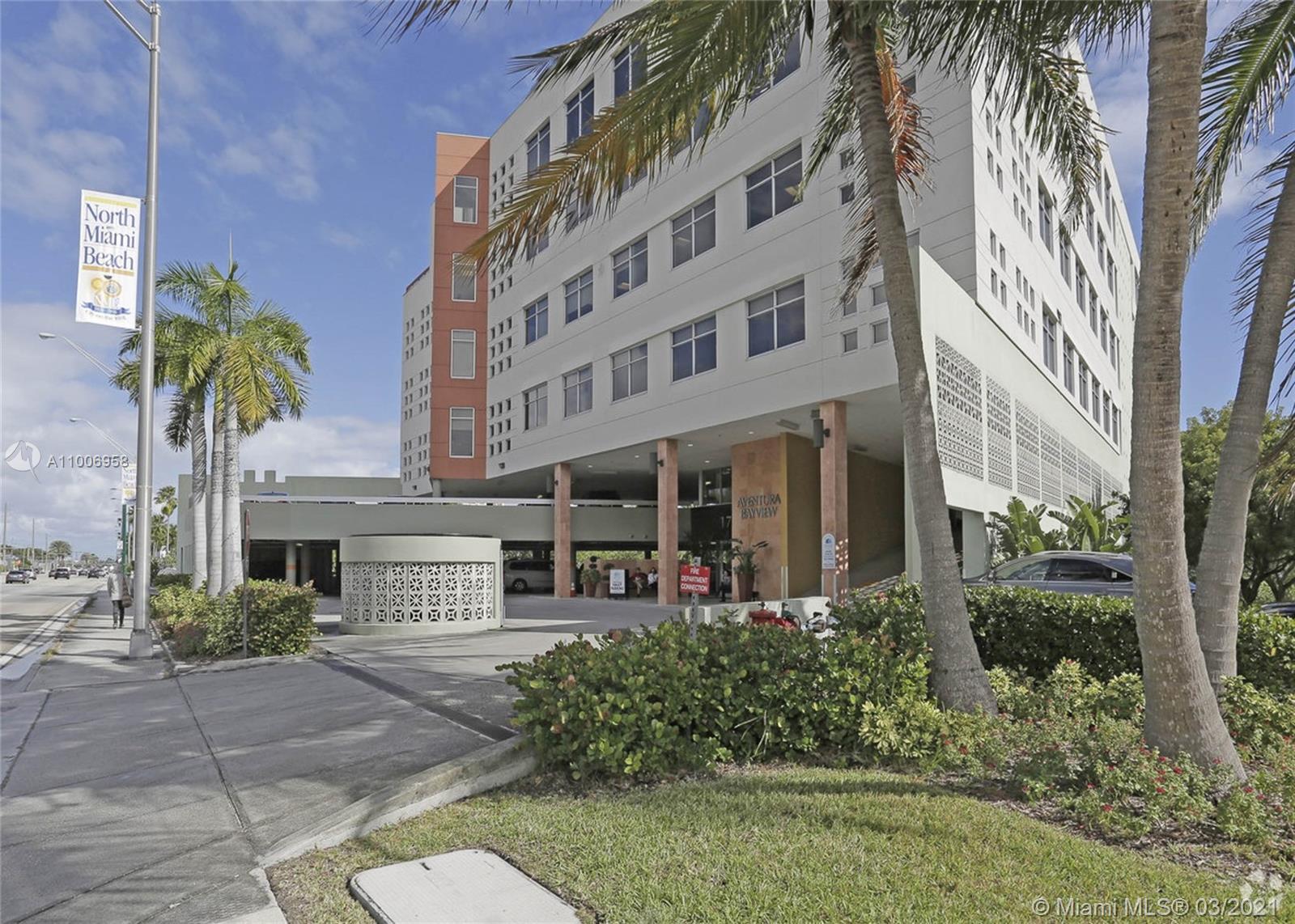 17501 Biscayne Blvd # 4F, North Miami Beach FL 33160 photo 4