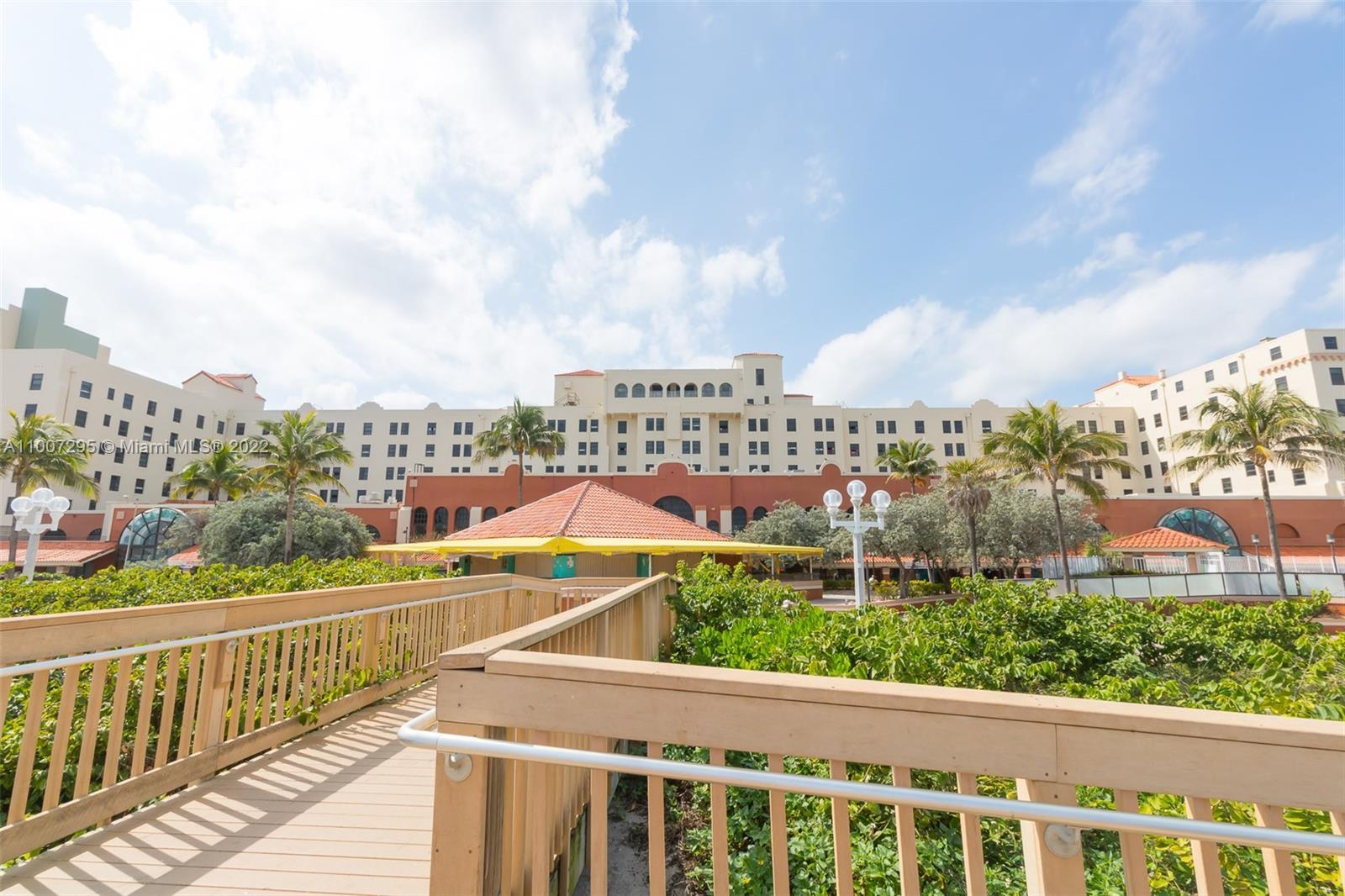 101 N Ocean Dr # 668, Hollywood FL 33019 photo 2