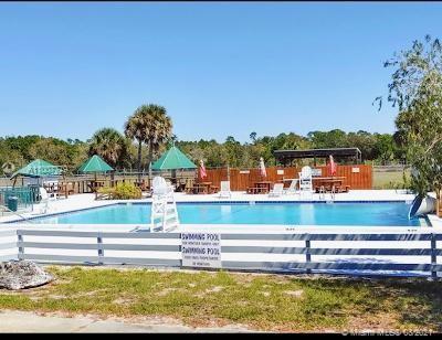 745 S Isora St, Clewiston FL 33935 photo 3