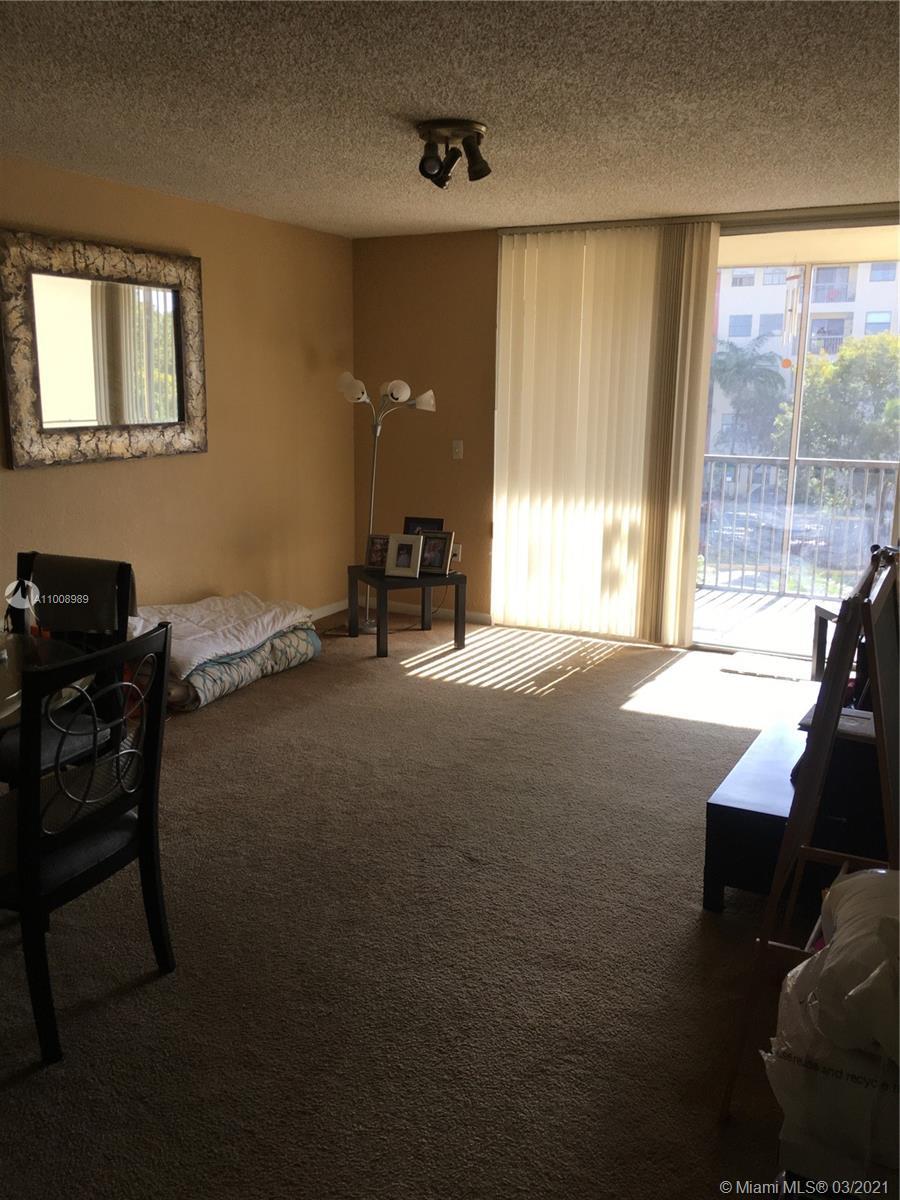 8235 Lake Dr # 302, Doral FL 33166 photo 2