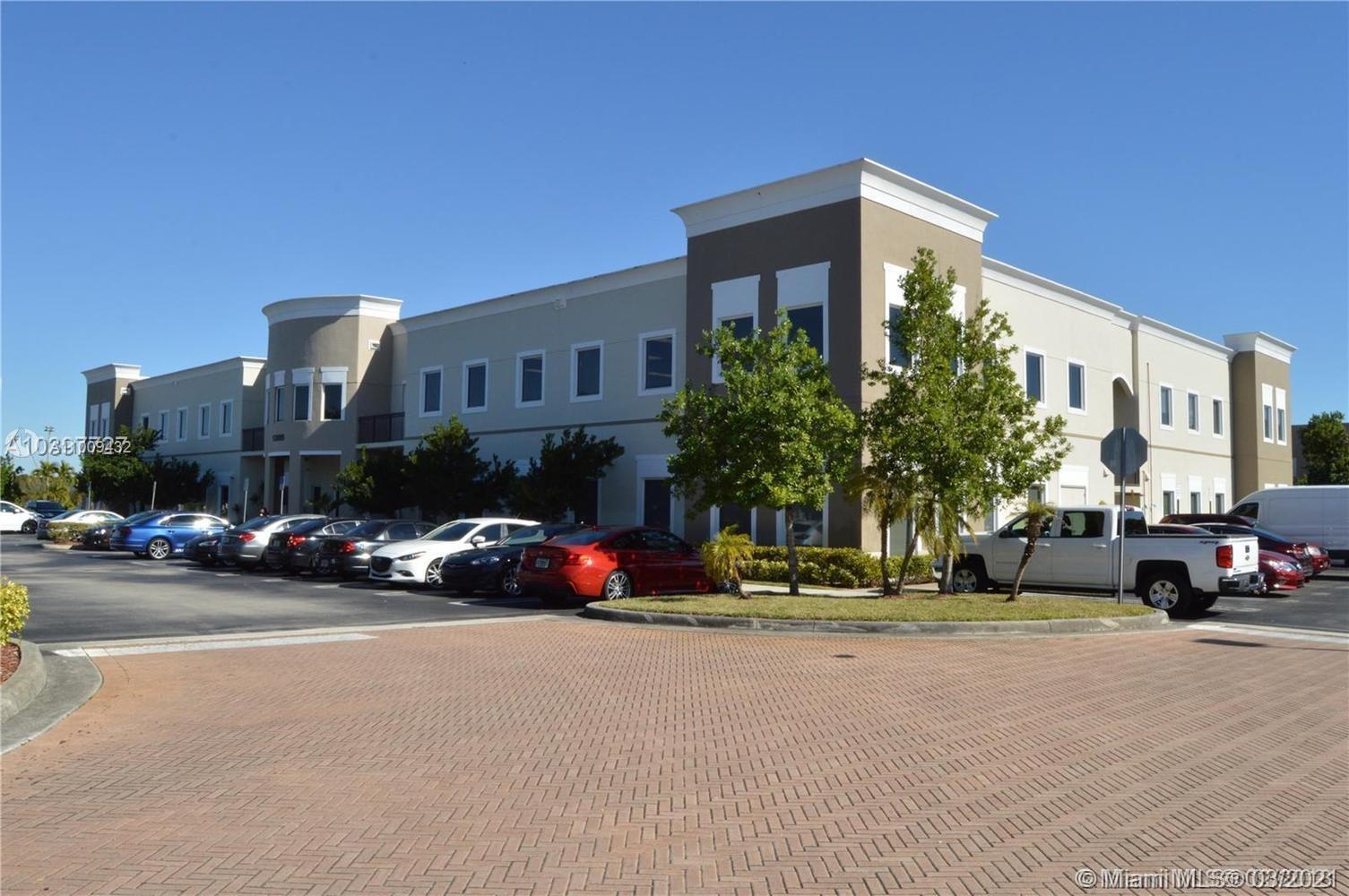 13595 SW 134th Ave # 202, Miami FL 33186 photo 2