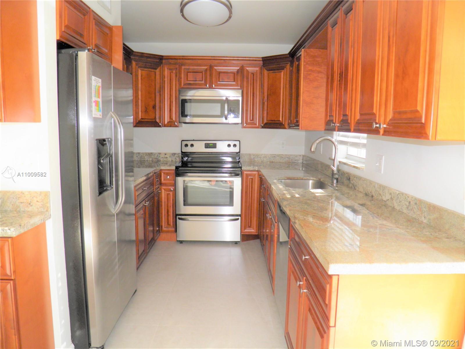 5021 SW 121st Ter, Cooper City FL 33330