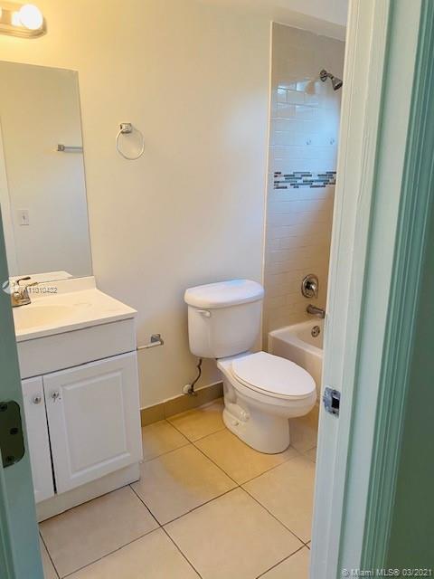 Pembroke Pines, FL 33028 photo 4