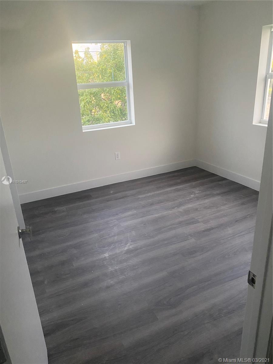 1710 NW 1st Ct # 2, Miami FL 33136 photo 3