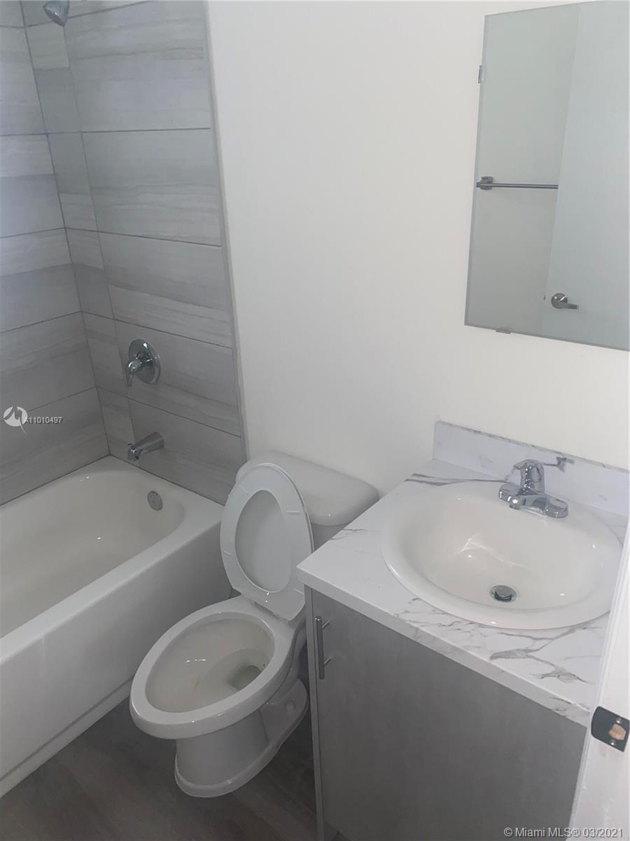 1710 NW 1st Ct # 2, Miami FL 33136 photo 4