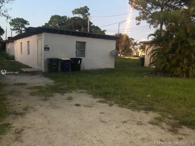 2502 Avenue J, Fort Pierce FL 34947