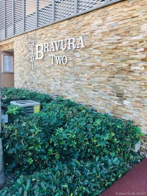 3101 N Country Club Dr # 210, Aventura FL 33180 photo 3