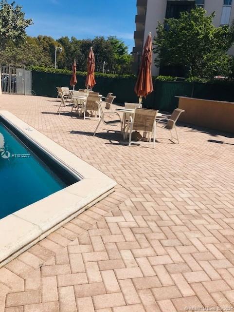 3101 N Country Club Dr # 210, Aventura FL 33180 photo 4