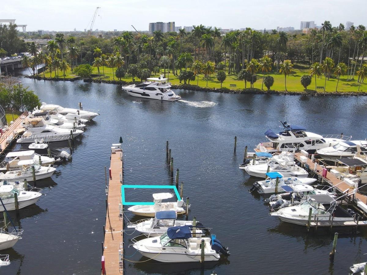 1700 NW N River Dr, Miami FL 33125