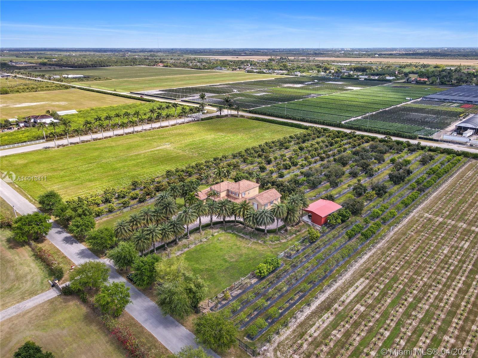 35351 SW 218th Ave, Homestead FL 33034 photo 2