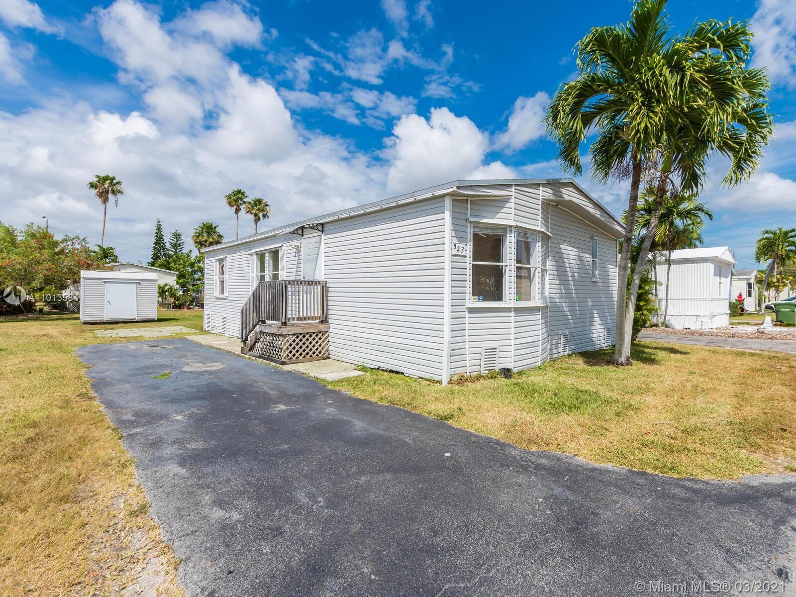 100 NE 6th Ave LOT 523, Homestead FL 33030 photo 4