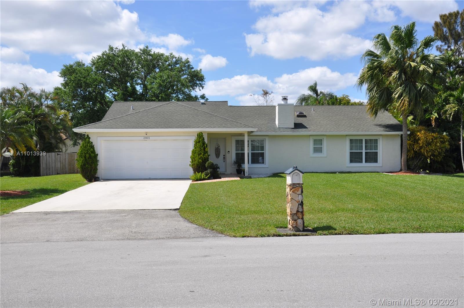 2801 NW 120th Ave, Plantation FL 33323