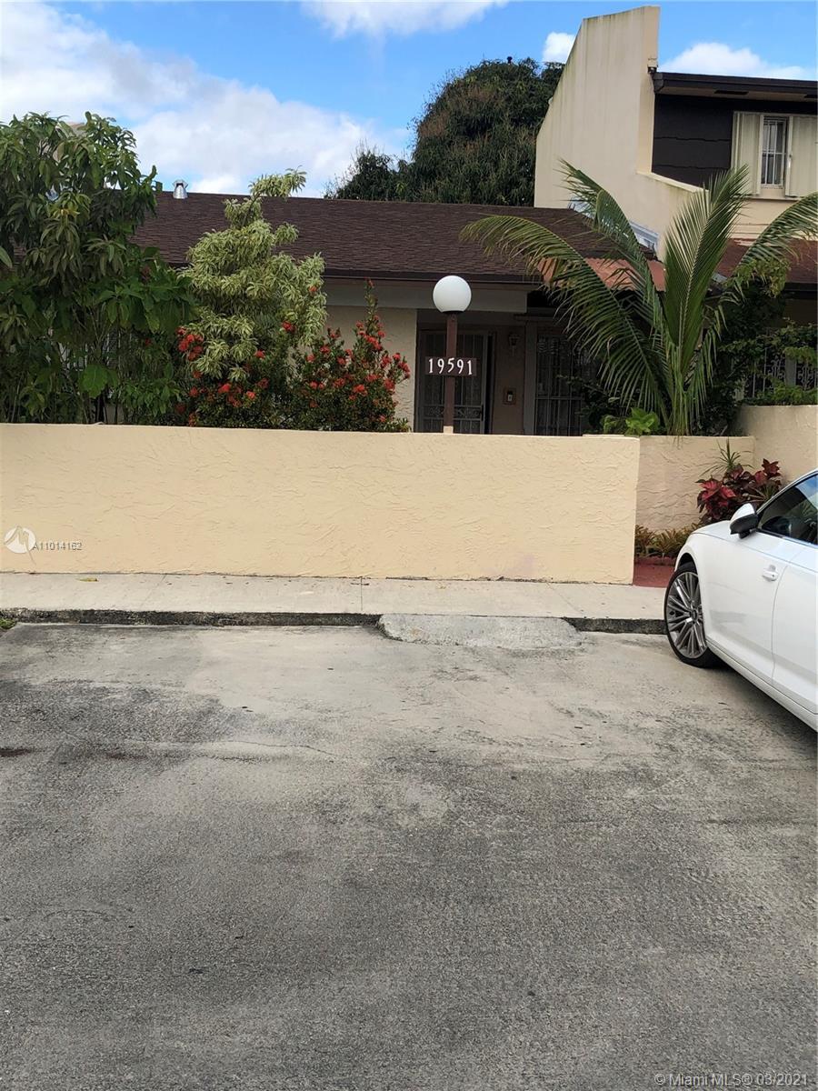 19591 NW 55th Cir Pl # 19591, Miami Gardens FL 33055