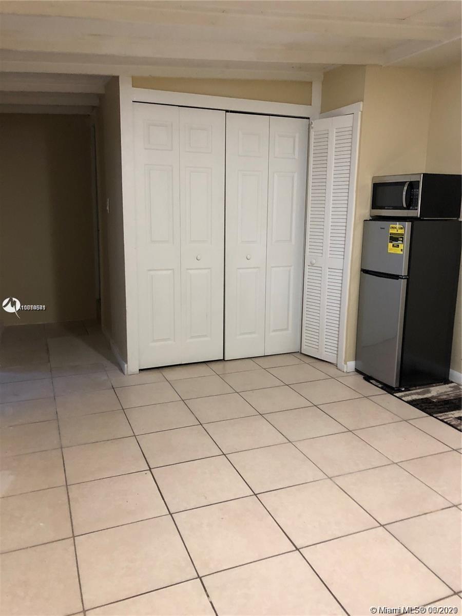 1629 NE 177 ST # 2, Miami FL 33162 photo 2