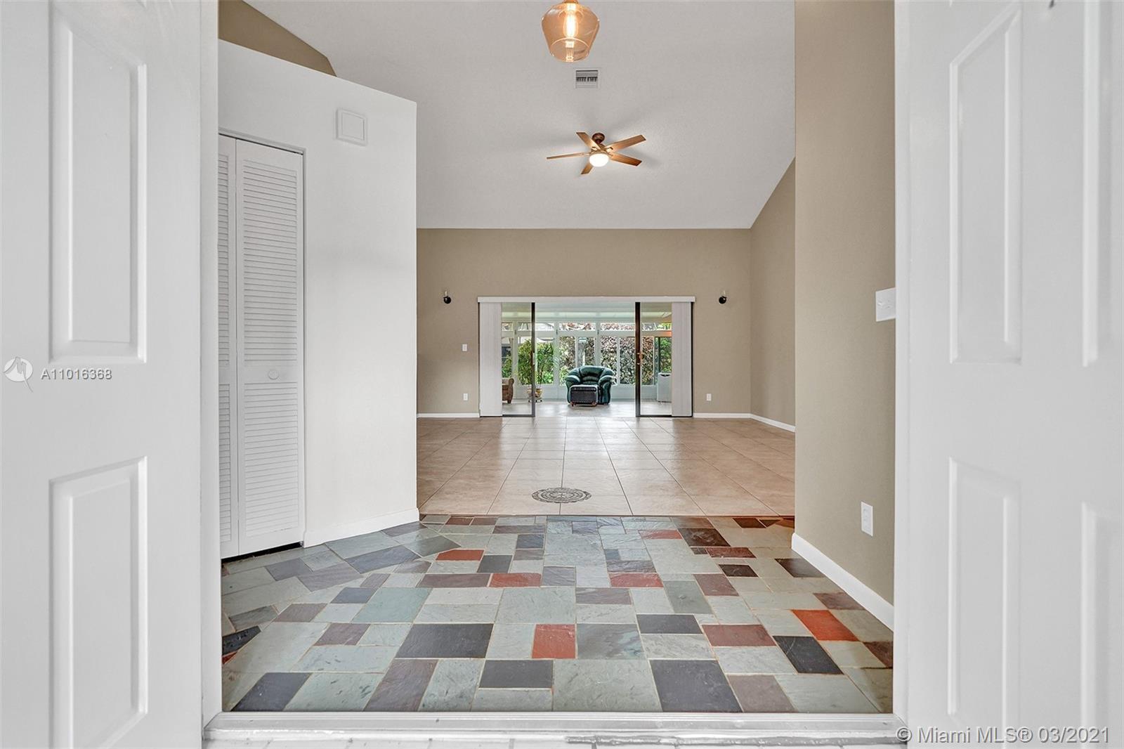 5504 SW 89th Ave, Cooper City FL 33328 photo 3