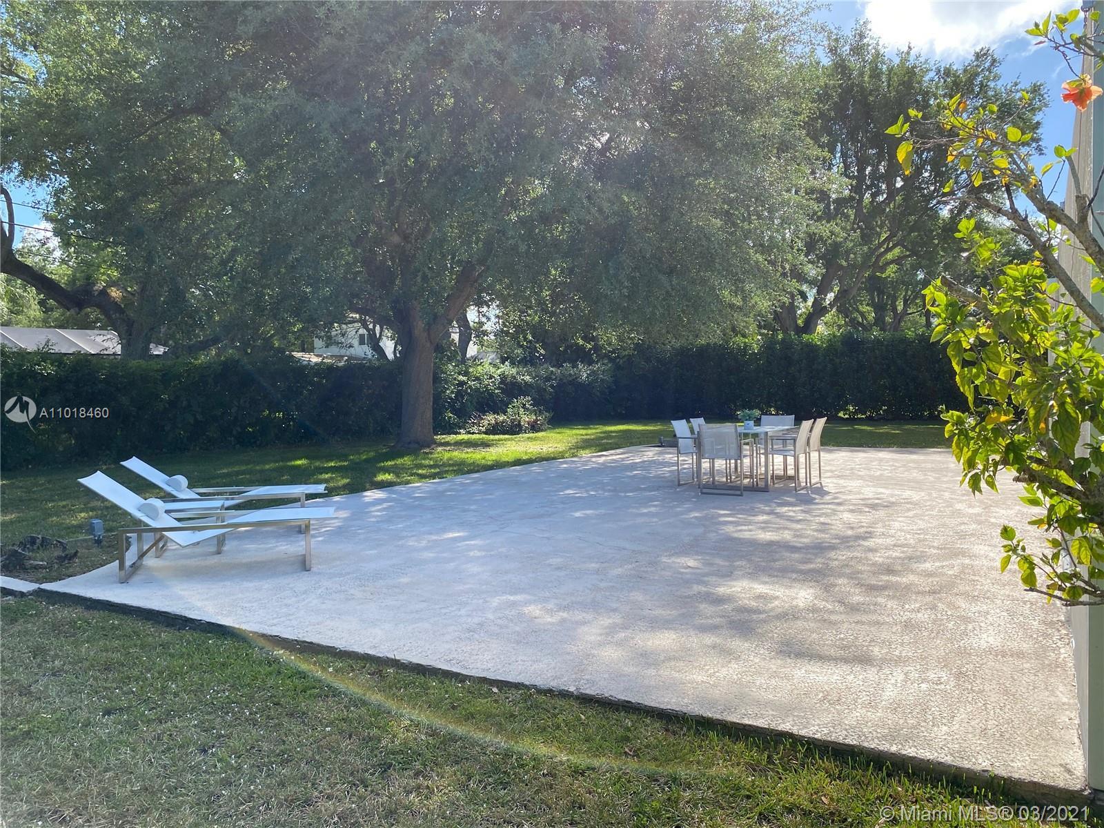 7720 SW 142 St, Palmetto Bay FL 33158 photo 3