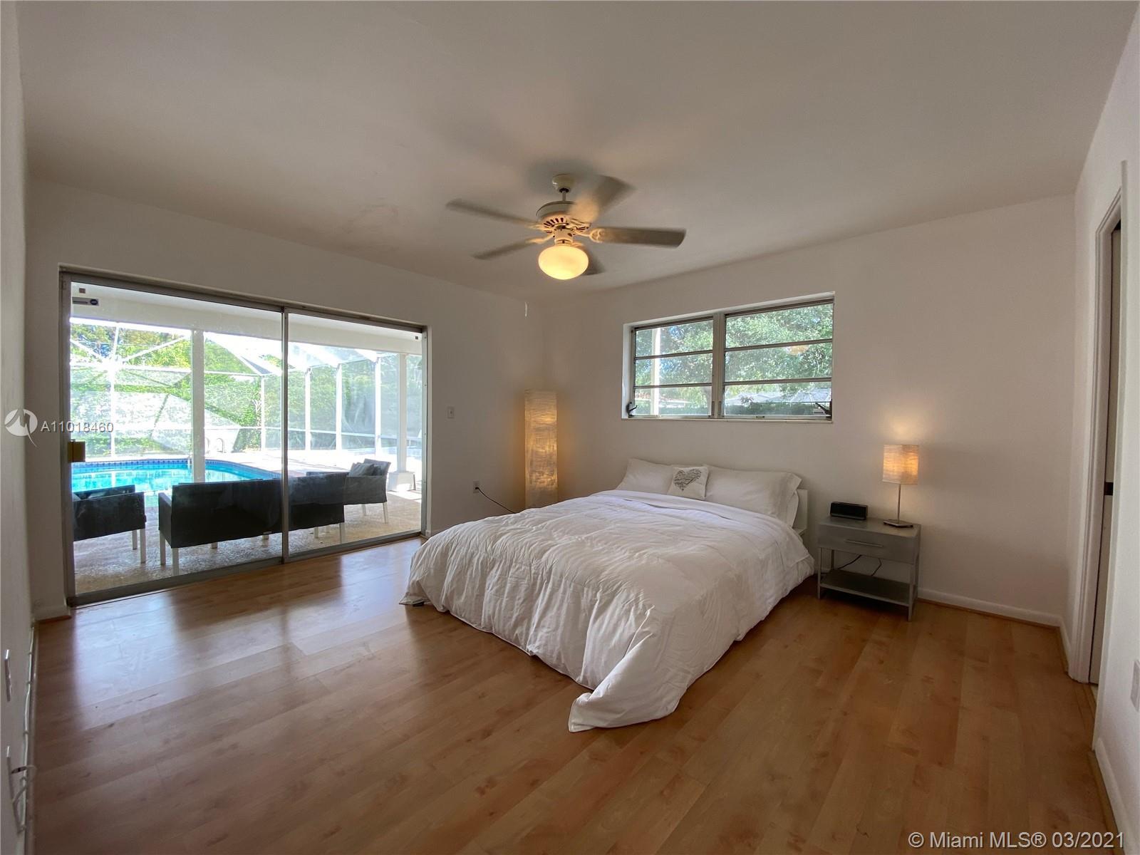 7720 SW 142 St, Palmetto Bay FL 33158 photo 4
