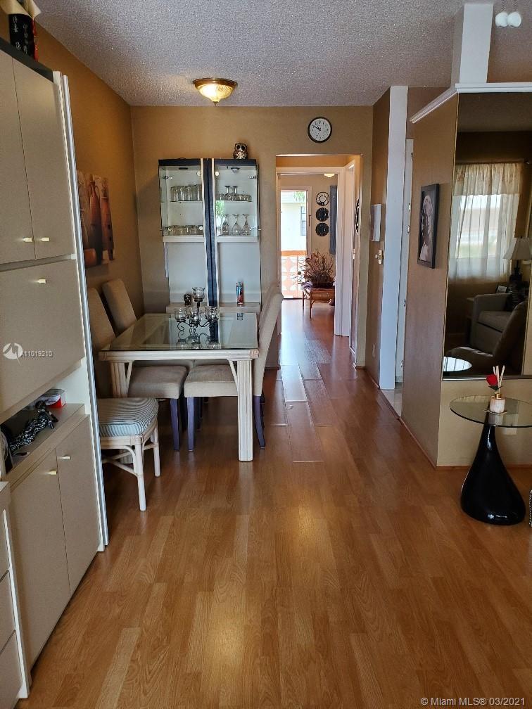 815 SW 10th Ter # 21V, Hallandale Beach FL 33009 photo 3