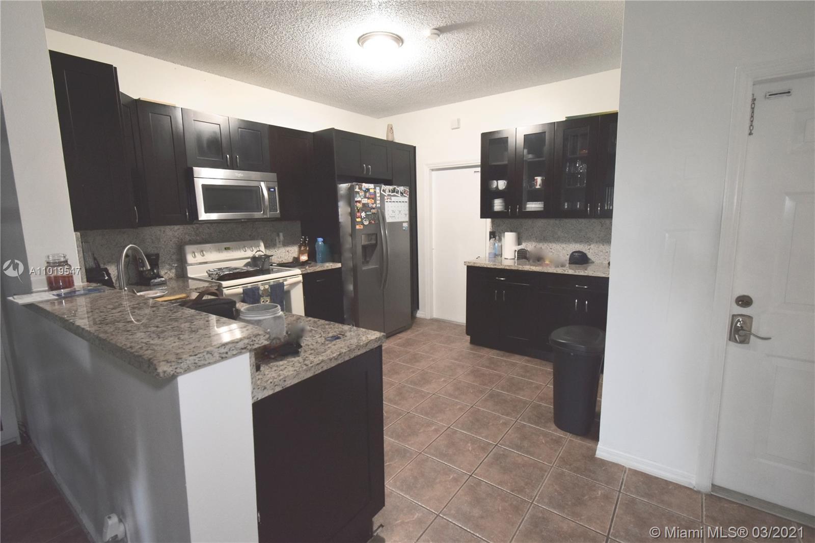 2082 Madeira Dr, Weston FL 33327