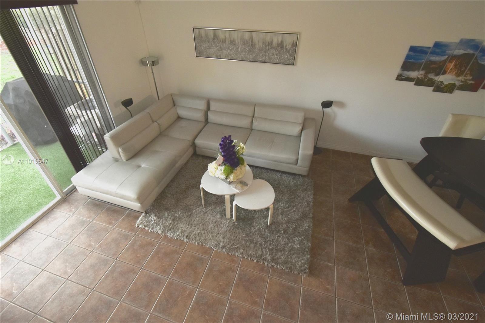 2082 Madeira Dr, Weston FL 33327 photo 4