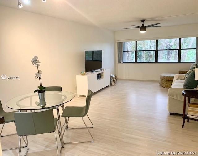 303 Racquet Club Rd # 311, Weston FL 33326 photo 2