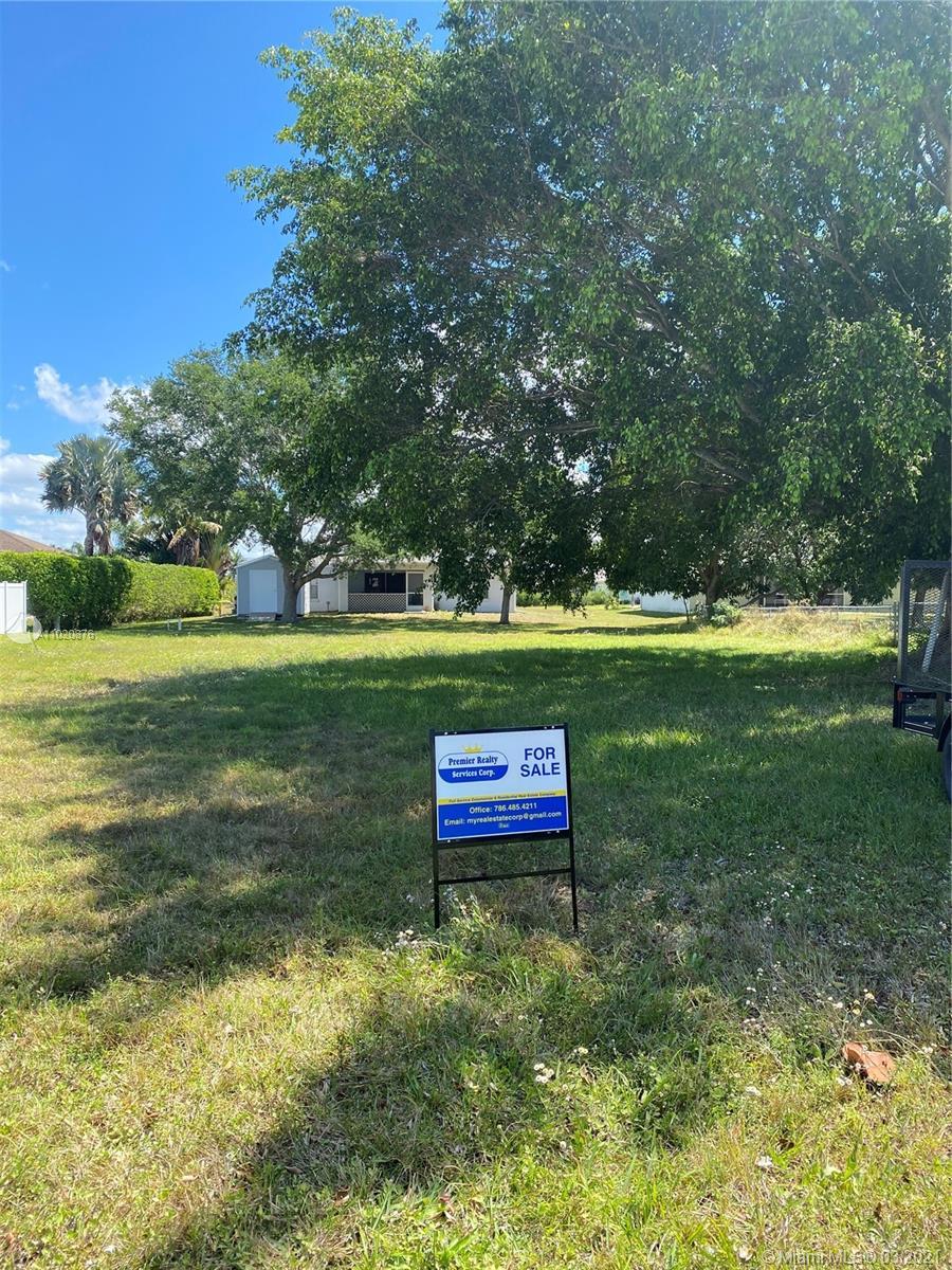 2529 SW 26th Ave, Cape Coral FL 33914