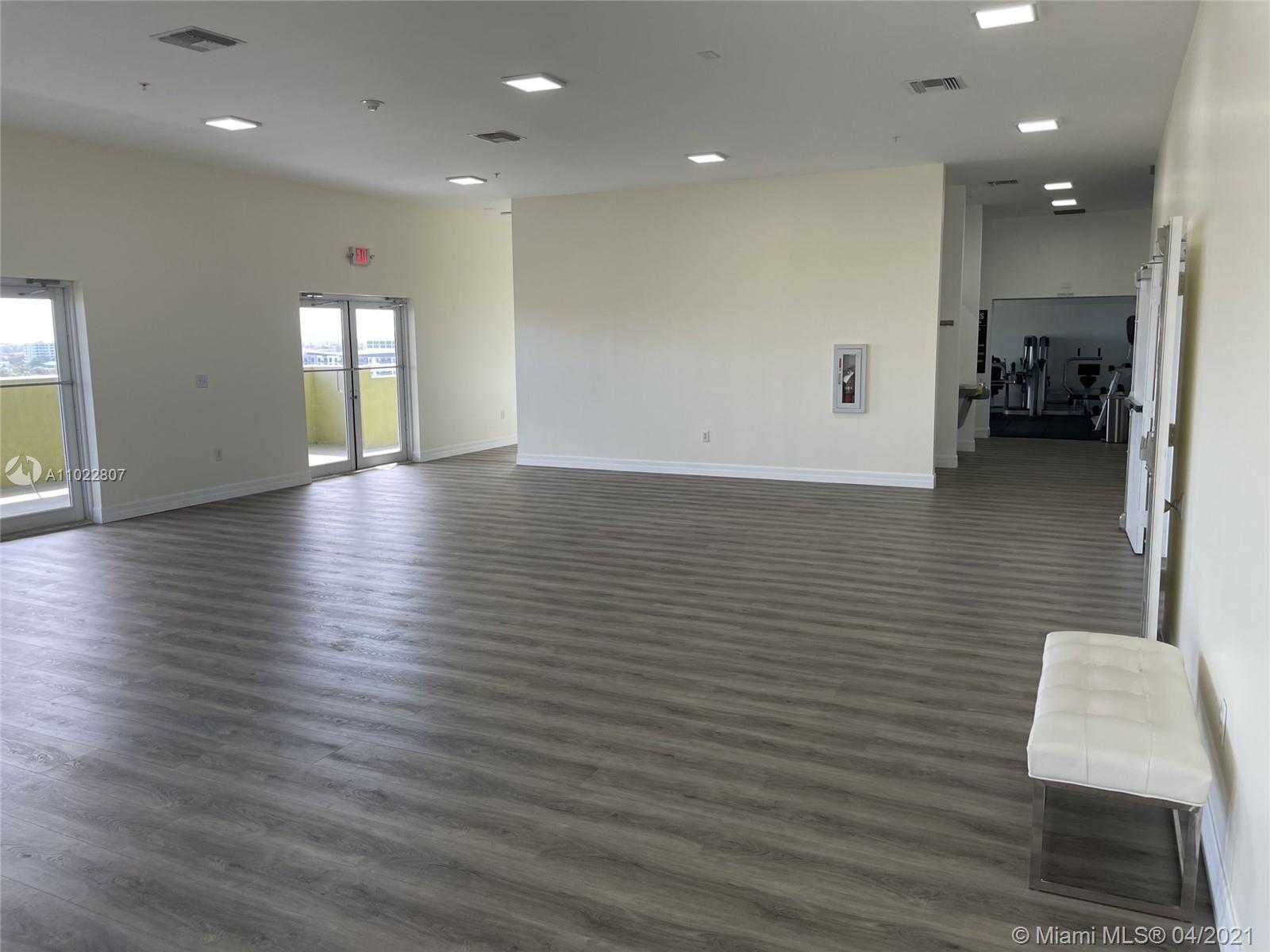 816 NW 11th St # 704, Miami FL 33136 photo 2